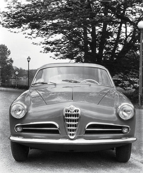Alfa Romeo Giulietta Sprint (1954) – charakteristische Front