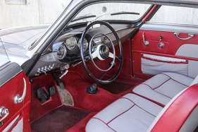 Alfa Romeo Giulietta Sprint (1957) - grosses Lenkrad mit Hupring
