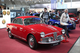 Alfa Romeo Giulietta Sprint 750 B (1959) - elegantes Coupé auf dem Alfa-Romeo-Stand - Retro Classics Stuttgart 2014 (1959)