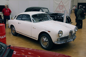 Alfa Romeo Giulietta Sprint Coupé (1960) - die Giulietta feiert 2014 ihren 60. Geburtstag - in der Clubshow - Oldtimer- und Teilemarkt Fribourg 2014