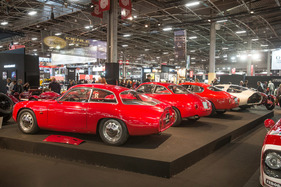 Alfa Romeo Giulietta Sprint SZ (1962) - mit dem abgeschnittenen "Coda Tronca"-Heck, zu sehen bei Lukas Hüni - Rétromobile Paris 2020