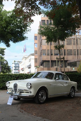 Alfa Romeo Giulietta Sprint Veloce (1958) - am Zurich Classic Car Award 2013 auf dem Bürkliplatz in Zürich (1958)