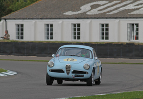 Alfa Romeo Giulietta Sprint Veloce (1958) - im Rennen um die Fordwater Trophy am Goodwood Revival 2013 (1958)