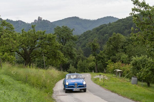 Alfa Romeo Giulietta Sprint unterwegs - Alfa Classic Wachau 2024