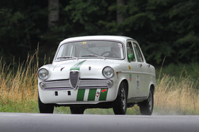 Alfa Romeo Giulietta TI (1961) - im Feld 1 (Tourenwagen und Vorkriegsfahrzeuge) an der Bergprüfung Altbüron 2015 (1961)