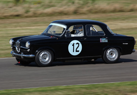 Alfa Romeo Giulietta Ti (1959) - Rennen R5 und R12 - St Mary's Trophy am Goodwood Revival 2012 (1959)