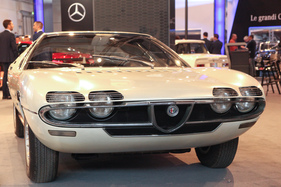 Bild Alfa Romeo Montreal (1967) - Prototyp für die Expo in Kanada - mit vier Zylindern unter der Haube - Auto d'Epoca Padova 2015