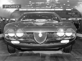Alfa Romeo Montreal (1970) - zählt zu den schönsten Autos der Luxusklasse - Genfer Autosalon 1970