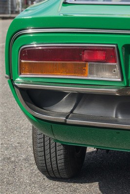 Alfa Romeo Montreal (1972) - grossflächige Rückleuchten