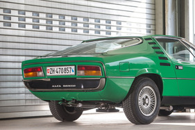 Alfa Romeo Montreal (1972) - schön integrierte Stossfänger
