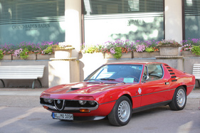 Alfa Romeo Montreal (1972) - vor dem Casino - 40. Oldtimer-Meeting Baden-Baden 2016
