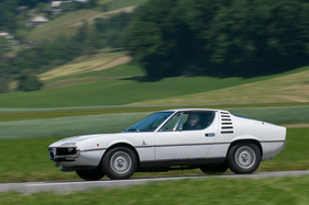 Alfa Romeo Montreal (1973) - 200 PS waren damals schon eine Ansage