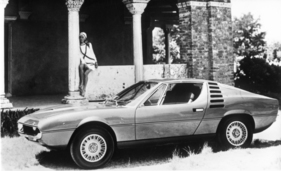 Alfa Romeo Montreal (1973) - der Wagen ist der Hauptdarsteller