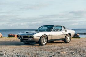 Alfa Romeo Montreal (1975) – angeboten als Lot Nr. 86 bei der Artcurial-Versteigerung in Paris am 7. und 8. Februar 2025