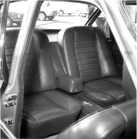 Alfa Romeo OSI Berlina (1965) - ausgesprochener Viersitzer - Genfer Automobilsalon 1965