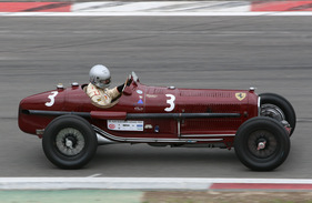 Alfa Romeo P3 (1934) - Rennen 5 für historische Grand-Prix-Fahrzeuge bis 1961 am AVD OGP 2011 Alfa Romeo P3 (1934) - Rennen 5 für historische Grand-Prix-Fahrzeuge bis 1961 am AVD OGP 2011