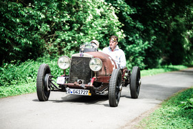 Alfa Romeo RL (1923) - von Schloss Dyck nach Krickenbeck bei der Kronprinz Wilhelm Rasanz Fahrt 2013