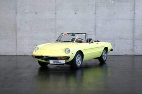 Alfa Romeo Spider 1300 (1972) - als Lot 060 an der Humer und Granner Classic Expo Salzburg Versteigerung 2024