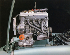 Alfa Romeo Spider 2.0 (1984) - der berühmte Vierzylinder-Doppelnocker