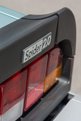 Alfa Romeo Spider 2.0 (1984) - klar beschriftet