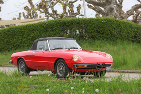 Alfa Romeo Spider 2000 (1976) - Fastback-Spider - Albisgütli Classics April 2022