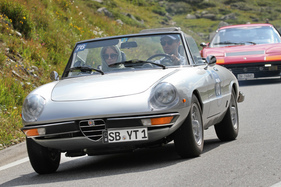 Alfa Romeo Spider 2000 (1980) - bei der Überquerung des Flüelapasses an der Passione Engadina 2019