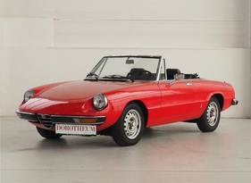 Alfa Romeo Spider 2000 Veloce (1982) - als Lot 54 an der Dorotheum Classic Expo Salzburg Versteigerung 2020