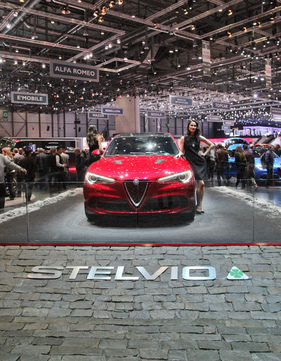 Alfa Romeo Stelvio (2017) - der neue Geländewagen aus Mailand - Genfer Autosalon 2017