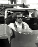 Alfa Romeo T33/TT/3 (1972) beim 6 Stunden Rennen von Daytona 1972 - Peter Revson posiert vor dem Rennen in seinem #7 Alfa Romeo, den er zusammen mit Rolf Stommelen teilt