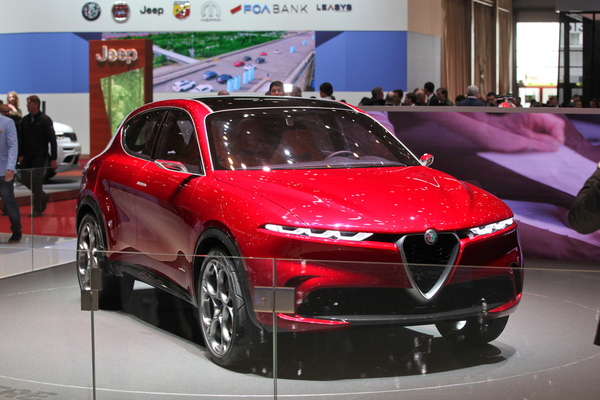 Alfa Romeo Tonale (2019) - Weltpremiere eines elektrischen SUVs - Genfer Automobilsalon 2019