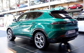 Alfa Romeo Tonale Speciale 1.5 DCT (2022) – Alfa Romeo Storico in der Autoworld Brüssel 2022