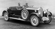 Alfred Neubauer am Steuer des mercedes 24/100/140 PS Tourenwagen - Internationales Klausenpass-Bergrennen (1922)