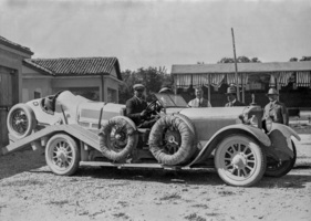 Alfred Neubauer und Rudolf Caracciola - Anlässlich zum Grossen Preis von Italien auf der Monzabahn (1924)
