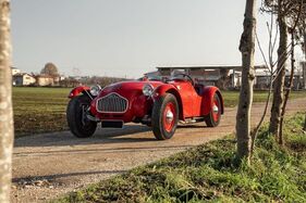 Allard J2 (1950) – angeboten als Lot Nr. 12 bei der Artcurial-Versteigerung in Paris am 7. und 8. Februar 2025