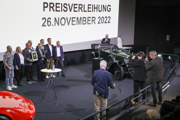 Bild Alle Preisträger des Swiss Classic Award auf der Bühne - Swiss Classic Award 2022