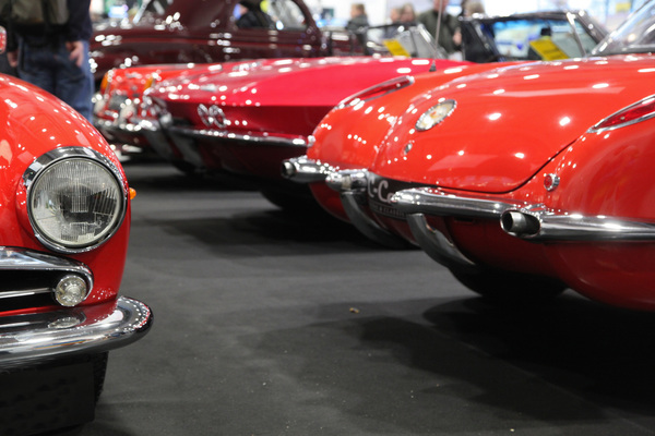 Alles schön rot! Sportwagen aus Italien und den USA - Bremen Classic Motorshow 2019