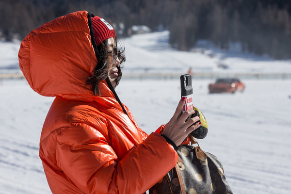 Alles wird feinsäuberlich gefilmt - The I.C.E. St. Moritz 2022