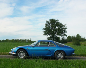 Alpine A 110 1600 S (1972) - trotz der Kürze wirkt das Coupé elegant und gestreckt