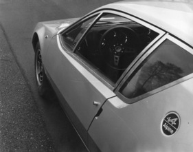 Alpine A-310 (1971) - Blick durch das Fahrerfenster