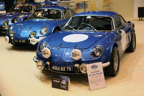Alpine A110 1300 (1965) - in der Sonderausstellung zu Ehren Jean Rédéles - Rétromobile Paris 2014