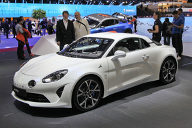 Alpine A110 (2018) - nun in zwei Ausführungen zu haben (Genfer Autosalon 2018)