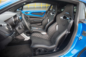 Alpine A110 Première Edition (2018) - die Sitze sind leicht und geben viel Seitenhalt