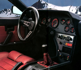 Alpine-Renault A 310 (1984) - Cockpit - Abbildung aus einem Verkaufsprospekt