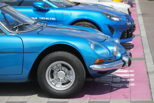 Image: Alpine-Renault A110 1300 (1976) - compared to the modern version with aluminum body - Fantastic Plastic Rickenbach 2023