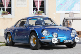 Alpine-Renault A110 1300 - bereit zur Weiterfahrt - Rencontre Franco-Suisse Alpine 2019