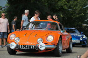 Alpine-Renault A110 1600 S - Ankunft in Divonne-les-Bains - Rencontre Franco-Suisse Alpine 2019