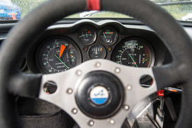 Alpine-Renault A110 1600S (1972) - bei den schnellen Versionen wurde die Zeitanzeige gerne durch die Öltemperatur ersetzt