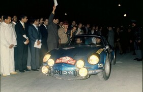 Alpine-Renault A110 (1971) - On a rally day at night, at the Monte Carlo Rally