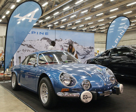 An der Swiss RetroMecanika 2025 werden 70 Jahre Alpine-Renault gefeiert