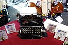 Bild: Als es noch keine Computer gab... - an den Clubständen der Interclassics Maastricht 2020